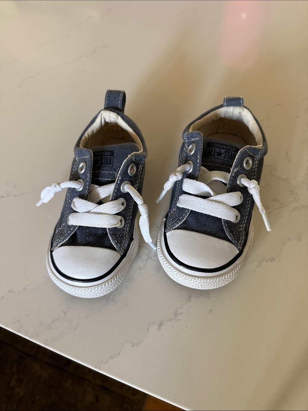 Converse Toddler Low Top Sneakers in Navy and White